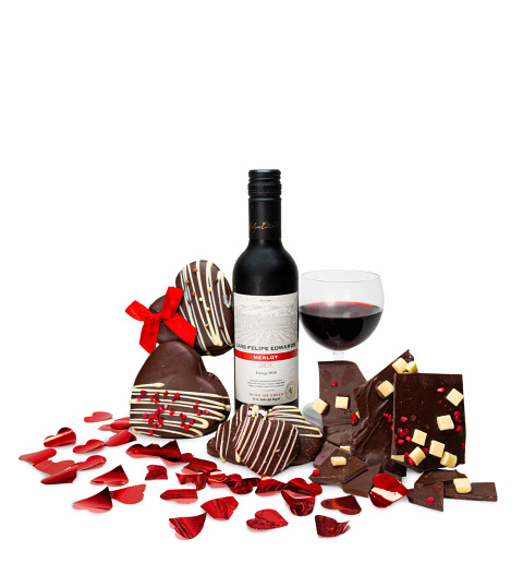 Bild von Prestige Hampers I Heart Chocolate Hamper – Gift Basket – Prestige Hampers