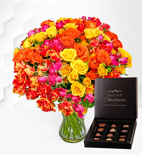 Bild von Spray Roses with Chocolates